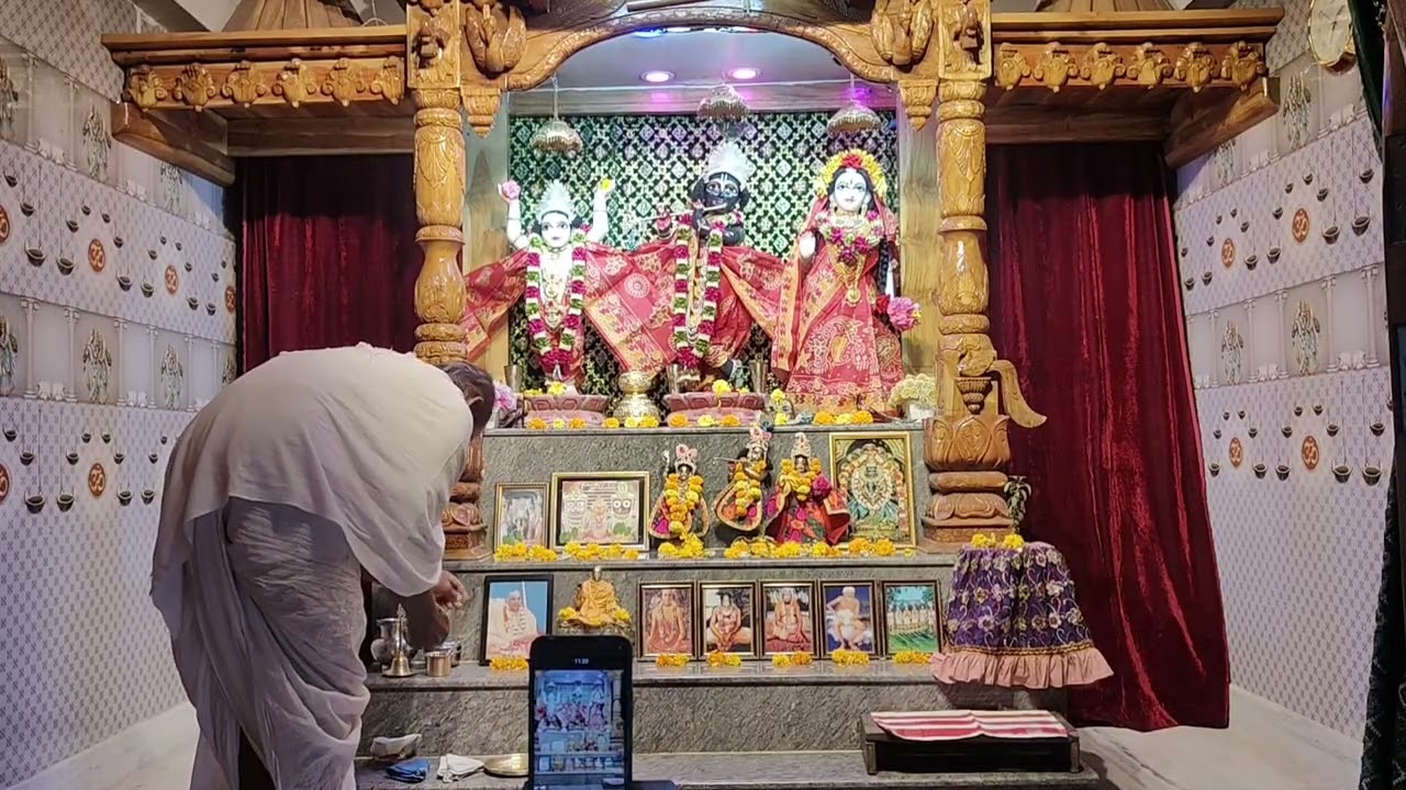 ଦର୍ଶନ ଆରତୀ ଶ୍ରୀଶ୍ରୀ ରାଧା ଗୋପାଳଜୀଉଙ୍କ ମନ୍ଦିର ପଣ୍ଡା ଶୁଣୀJai Shree Krishna Radhe RadheJai Shri Shyam