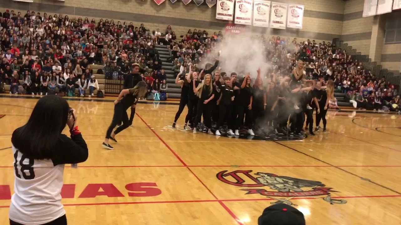 Clackamas high school 2017 senior lip sync
