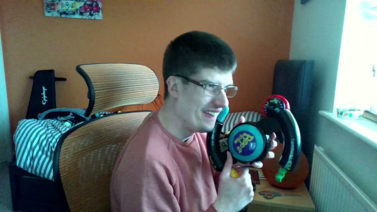 Bop It Extreme UK Version (2001) Unboxing!