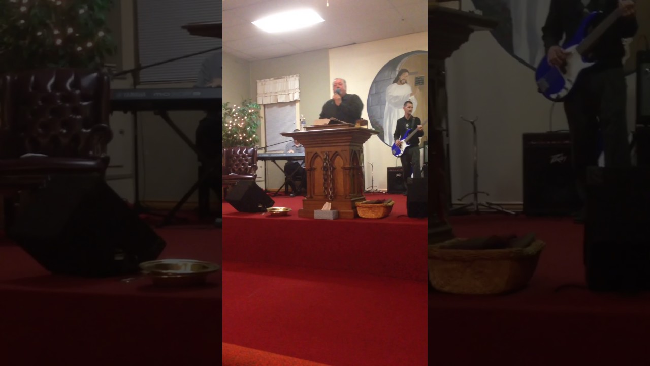 Pastor Eddie singing.