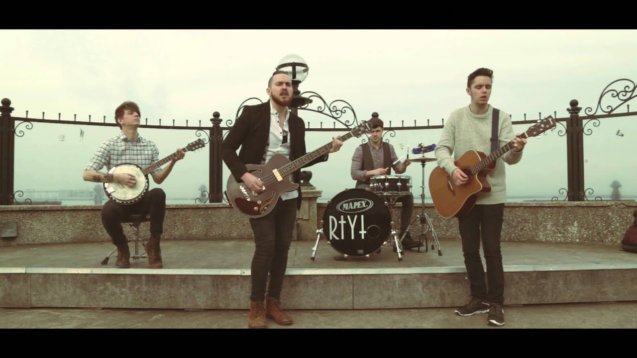 Electric Folk - Modern Folk Band available to Hire from www.garston-entertainment.co.uk