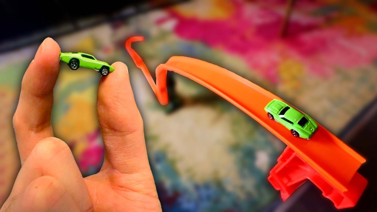 WORLD'S SMALLEST HOT WHEELS TRACK!