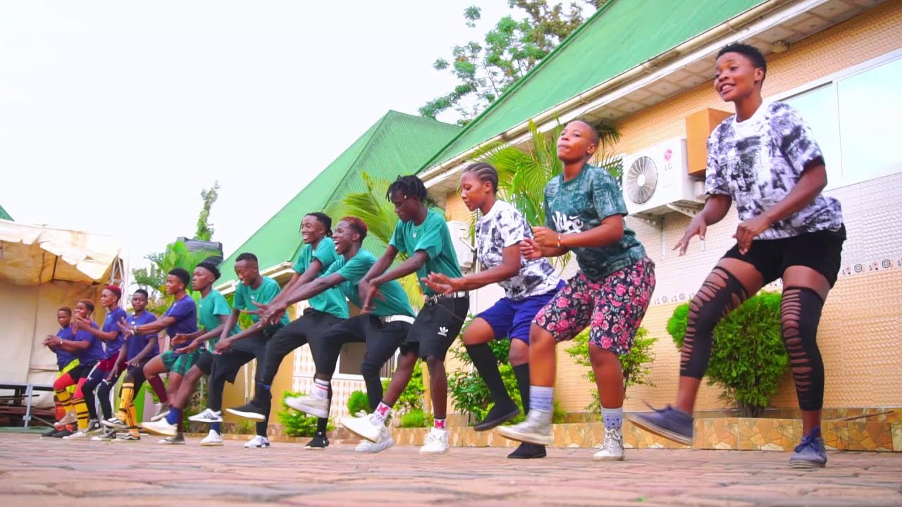 Njiwa Manga Mashabiki(Official Video)