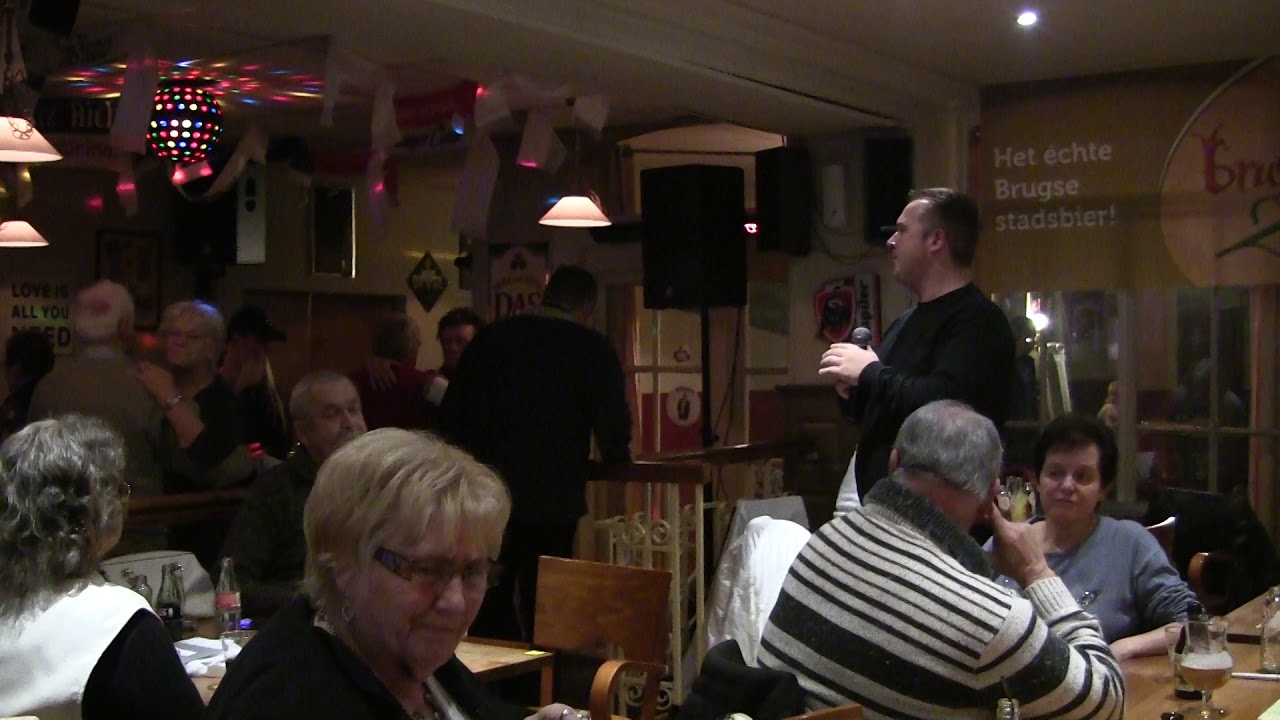 René Troost met eenzaam en alleen in de Ambiance te Zelzate