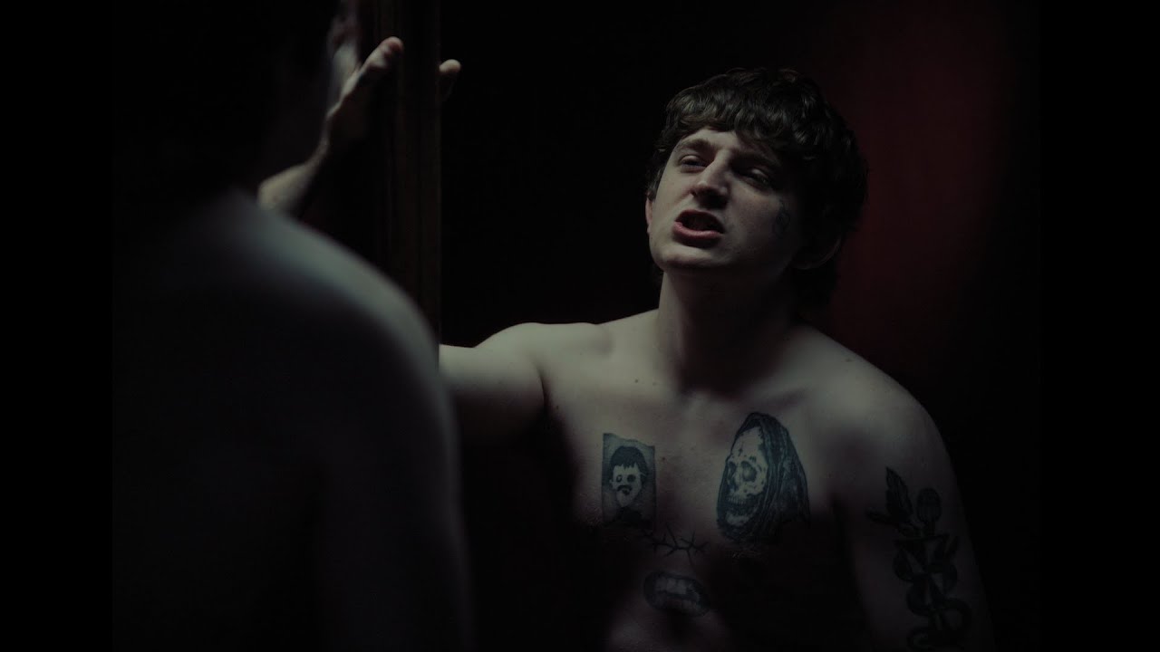 ‎DILLOM - Rojo Profundo (Videoclip)‎