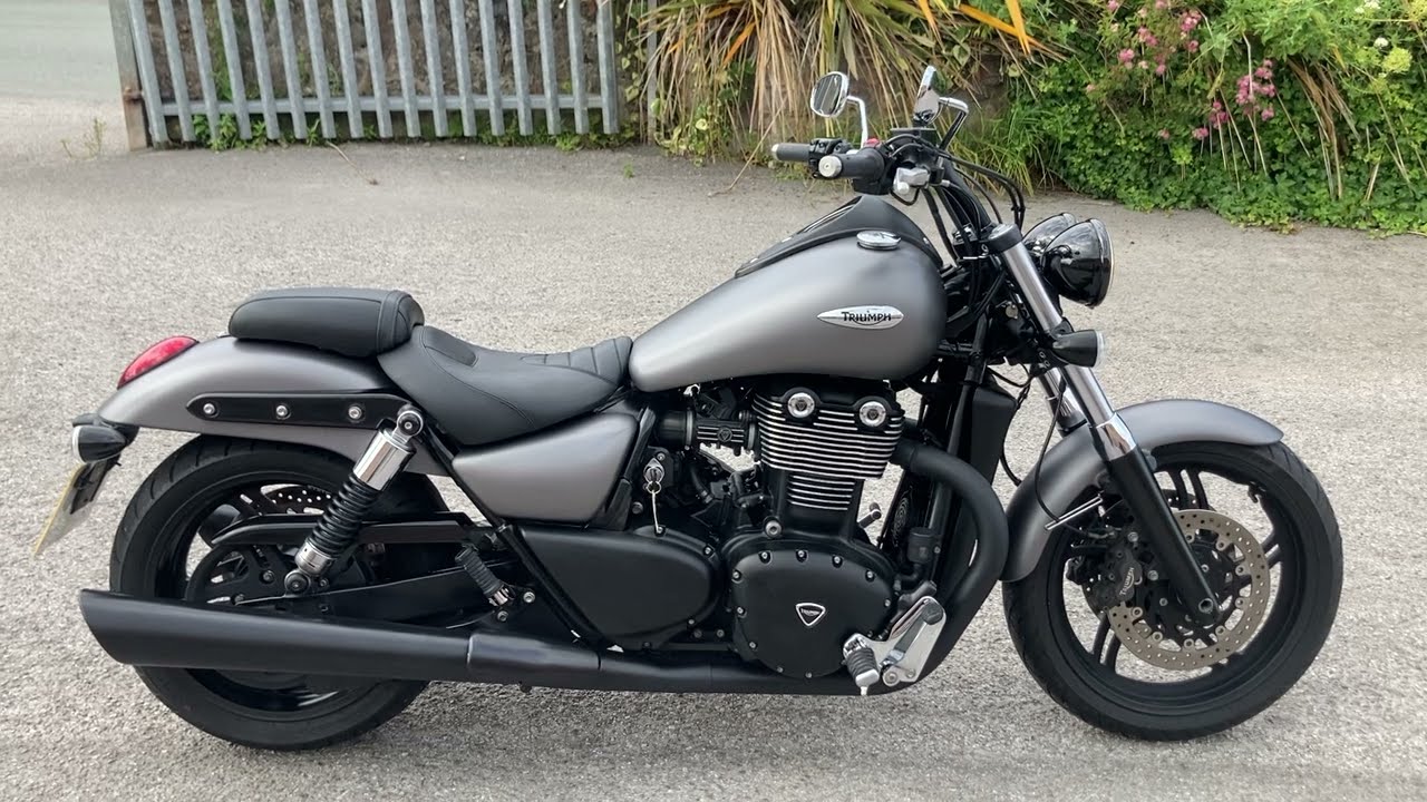 2014 TRIUMPH THUNDERBIRD STORM ABS, 9077 MILES - WALKAROUND - COMPLETELY MOTORBIKES