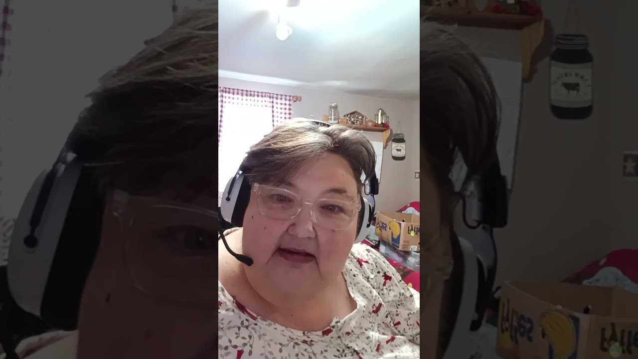 Mama T's 1st Fake Podcast just for fun
