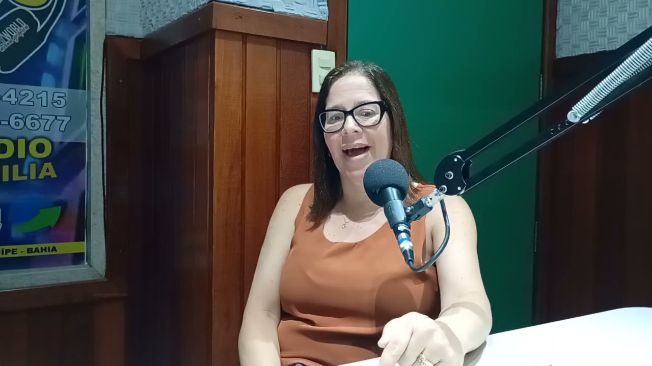 Psicologa Adriana Oliveira fala sobre higiene mental no Programa Juliene Vieira