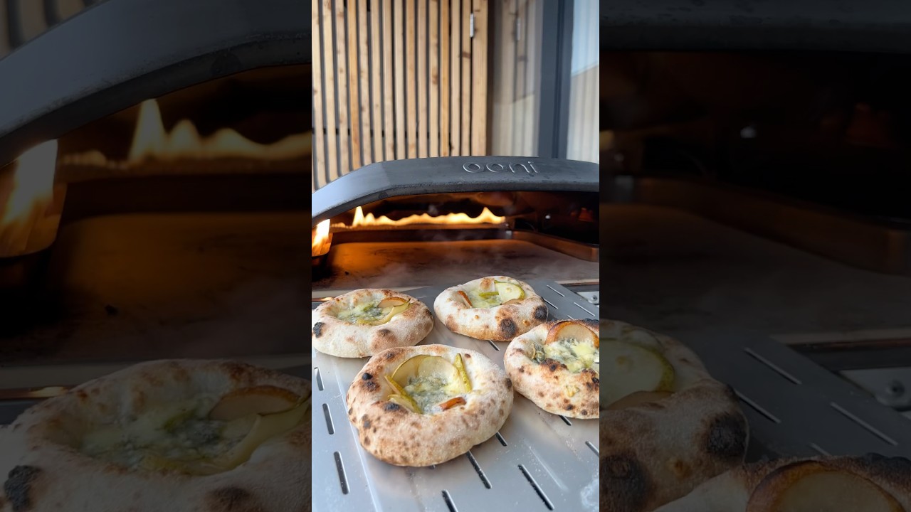 Who says you can&rsquo;t bake FOUR pizzas at once in the Ooni Koda 16?! 😎 #shorts