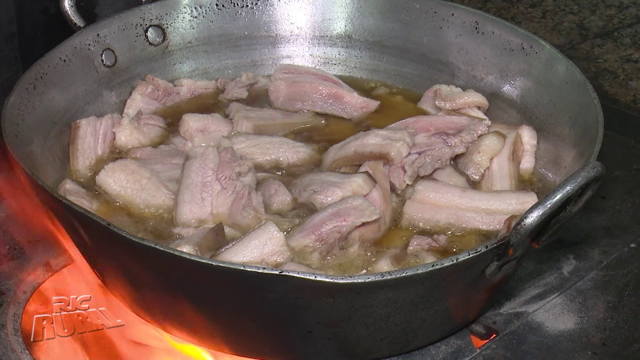 Aprenda a receita do Torresmo de Panceta com Barriga