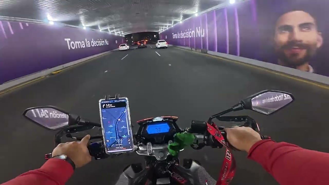 Manejando en la ciudad de México😎🏍️