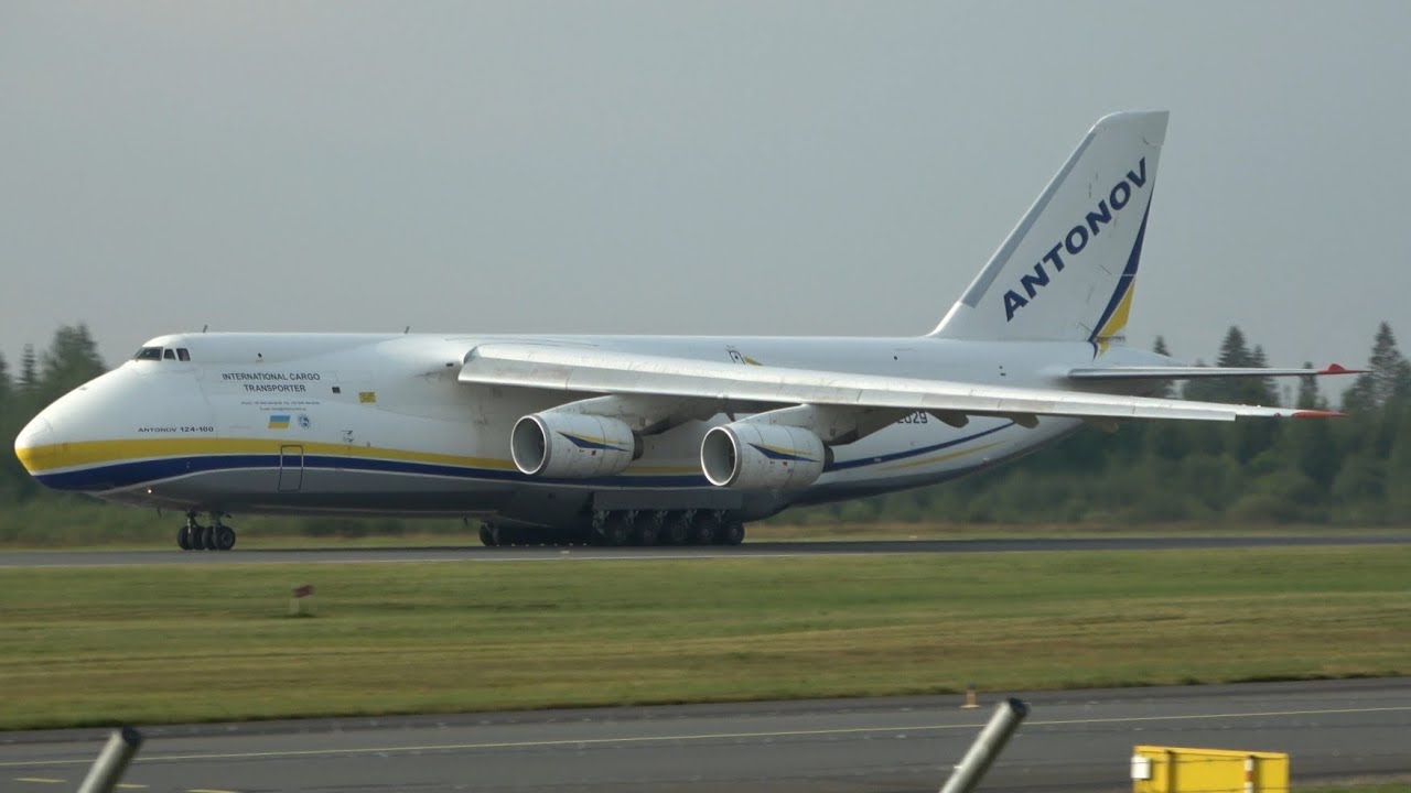 Antonov AN-124 UR-82029 Departs from Tampere-Pirkkala