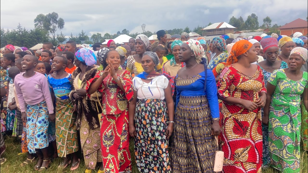 INDI VEDEO NZIZA GEN CHARLES  SEMATAMA KURI COMMUNE MINEMBWE ABATURAGE BACINYA AKADIHO