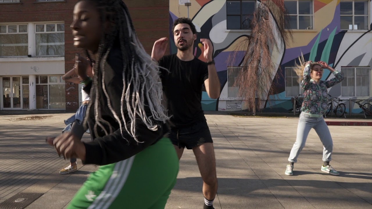 Lucille Aires - Dancehall steps