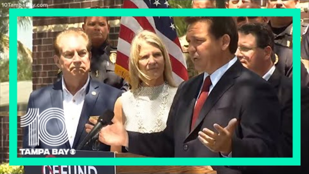 Gov. Ron DeSantis holds news conference at Lee County Sheriff's Office