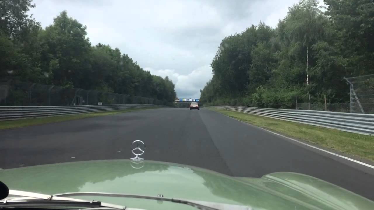 Driving into the N&uuml;rburgring with my w114 280E 1972