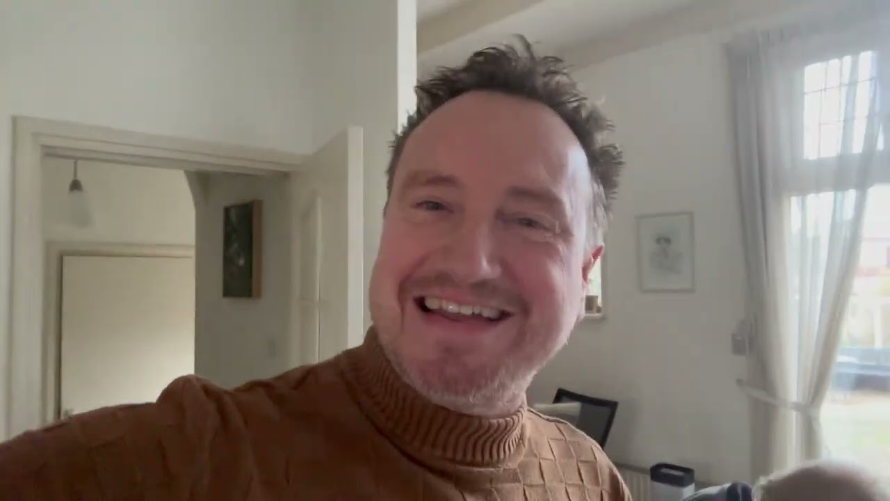 Barabas op bezoek bij Ineke Wijn en Thom Roep voor Douwe-dingen