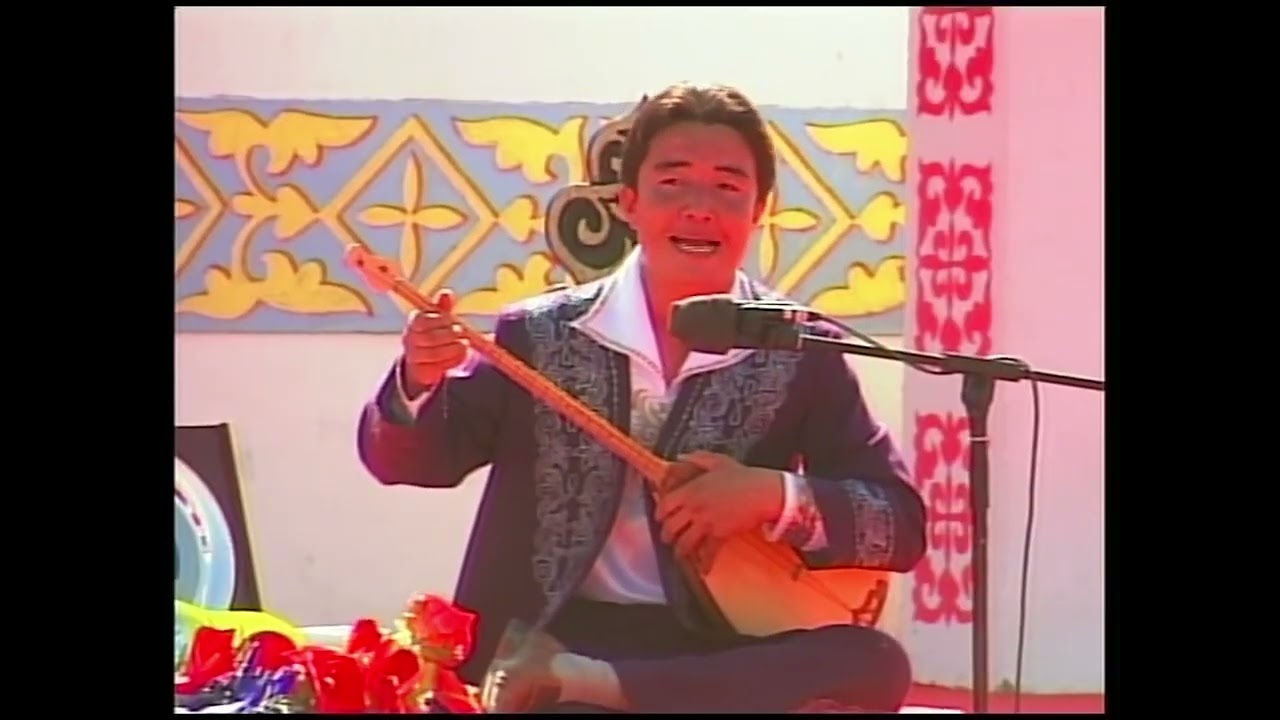 Қалихан мен  Нұрзияның  айтысы керемет айтыс #айтыс #music #rek #топ #рек