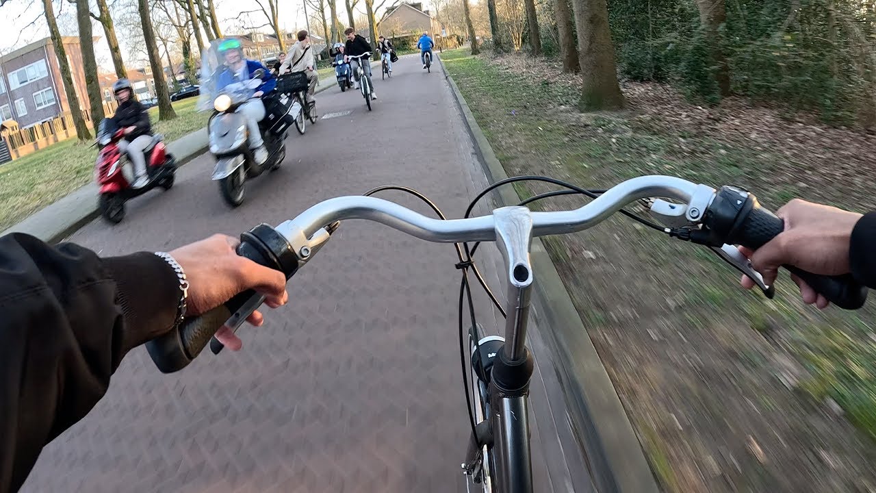 What It's ACTUALLY Like Cycling in a Small Dutch Town (American's Perspective)
