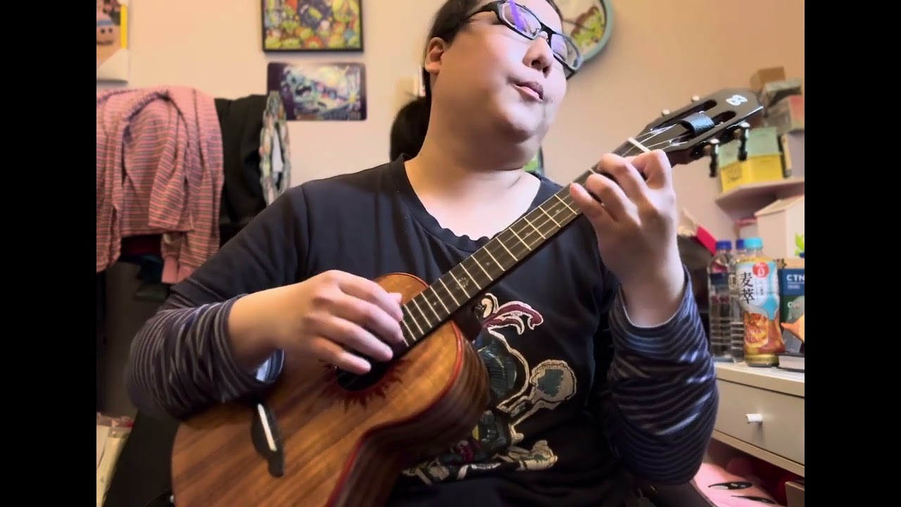 [COVER] Rolling in the deep #ukulele #rollinginthedeep #adele