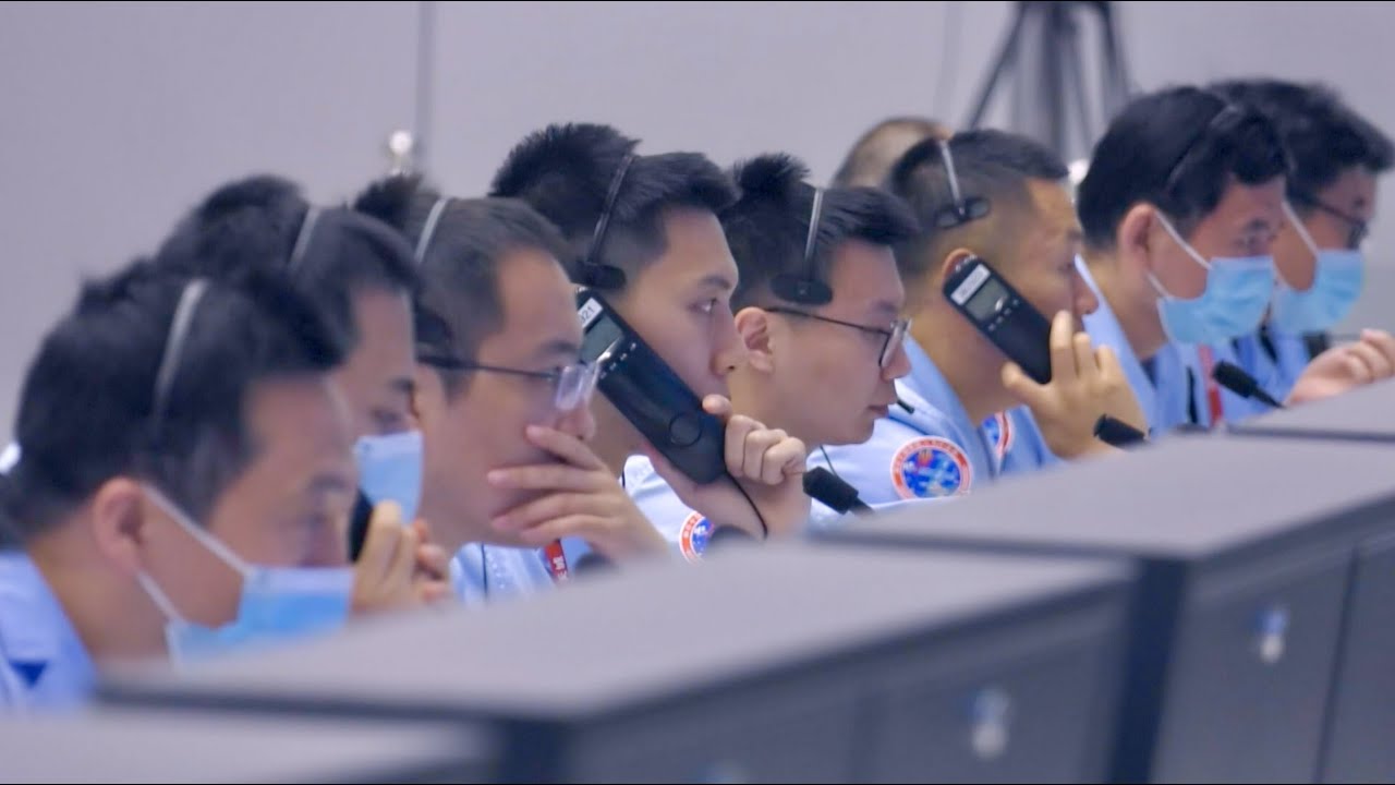 Inside the control center for China's space missions