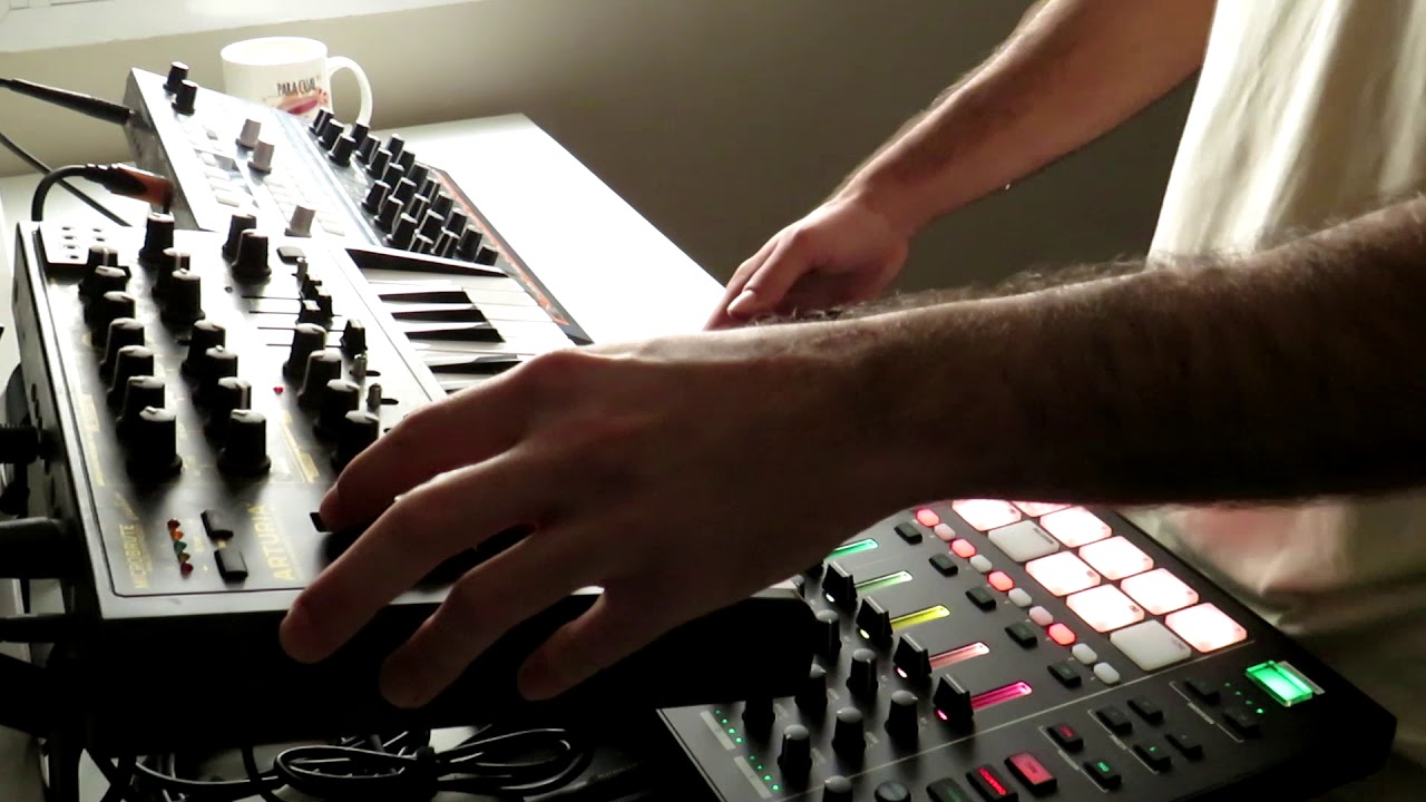 TIERRA -  MC-707 / MICROBRUTE LIVE JAM