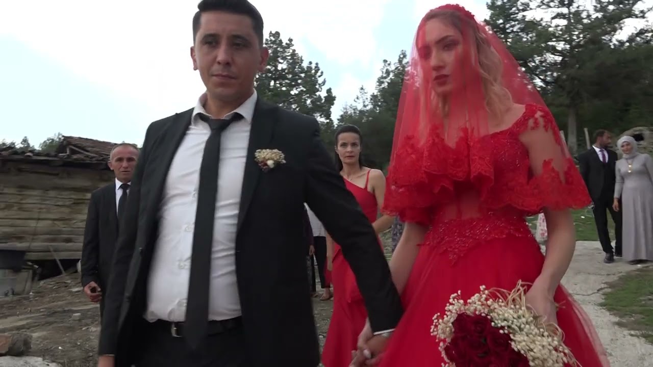 SEVGİ NUR AYSAL GELİNİN EVDEN ÇIKARILIŞI