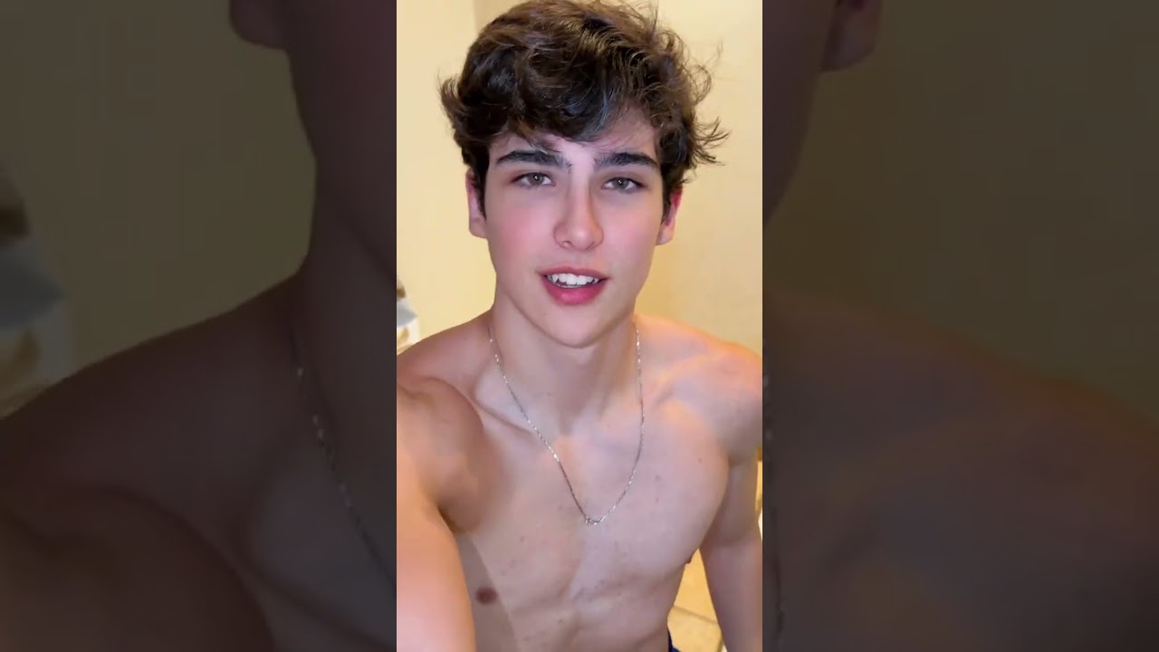 Physique Check Affter the Gym &ndash; Aesthetic Goals- renatogoall #muscle #aesthetic