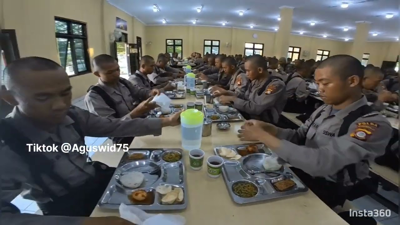 Makan Pagi 50