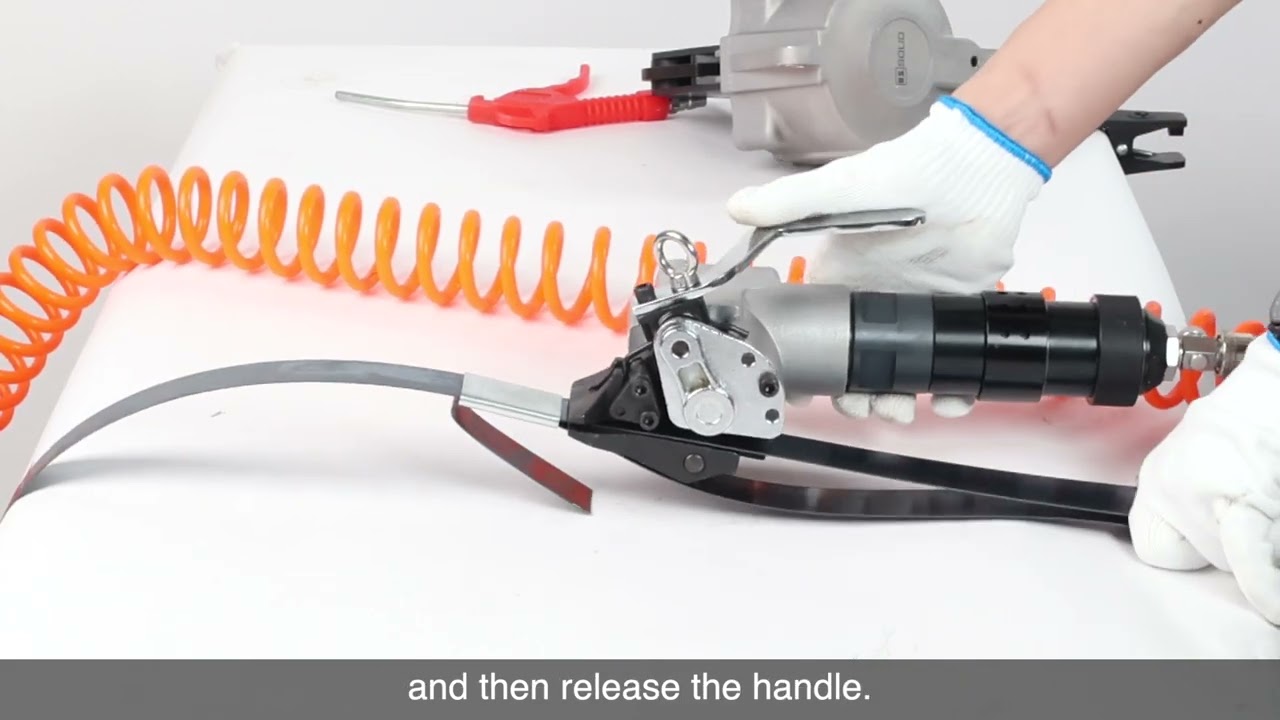 How to Use the Pneumatic Steel Strapping Machine