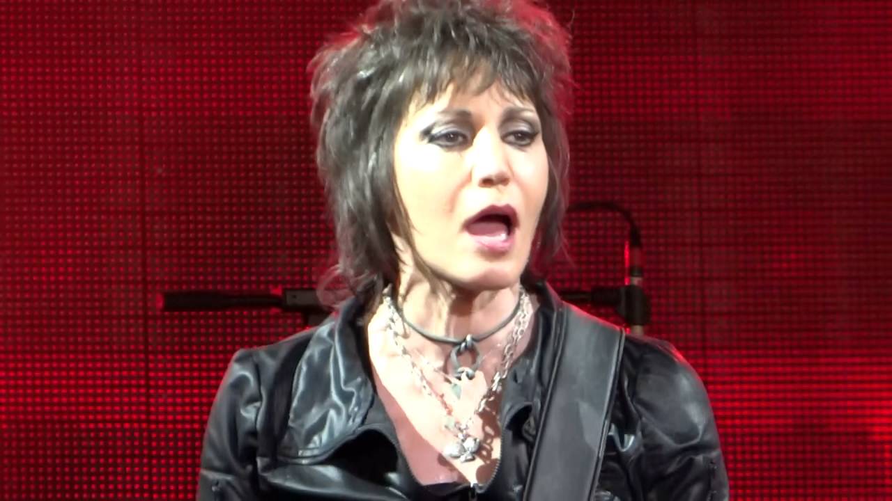 Joan Jett - Do You Wanna Touch Me - St Louis 7.16.16