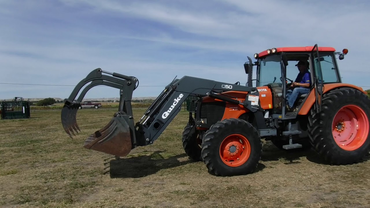 2010 Kubota M125 MFWD Tractor W/ Quicke Q50 Loader