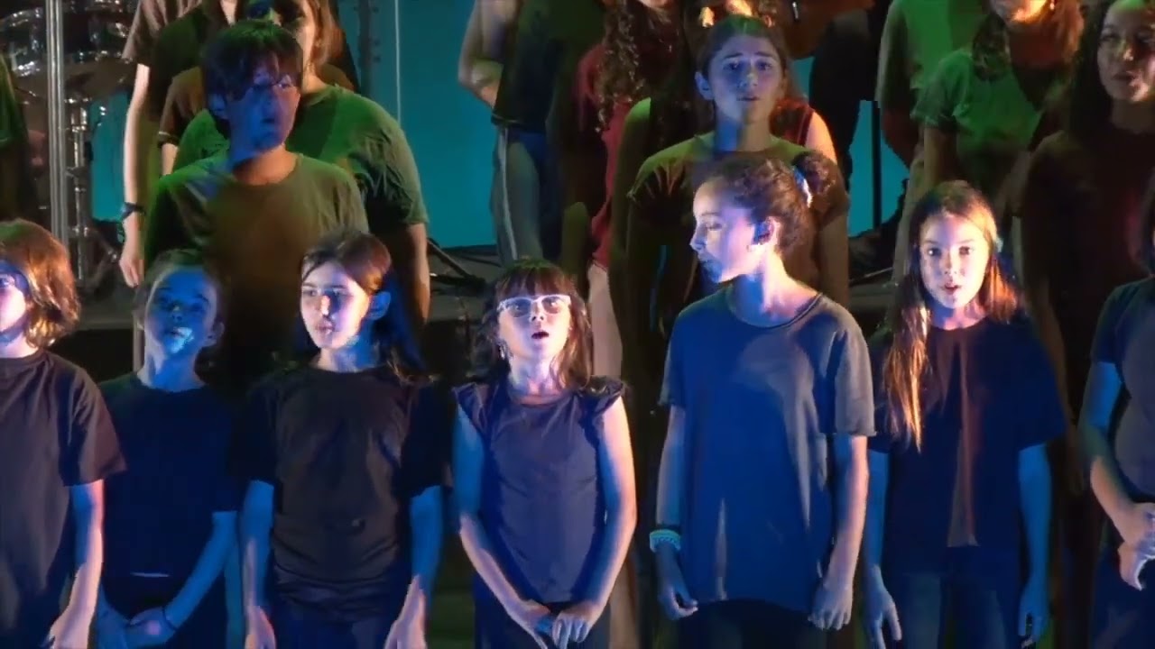 HASTA LA RAÍZ - Natalia Lafourcade