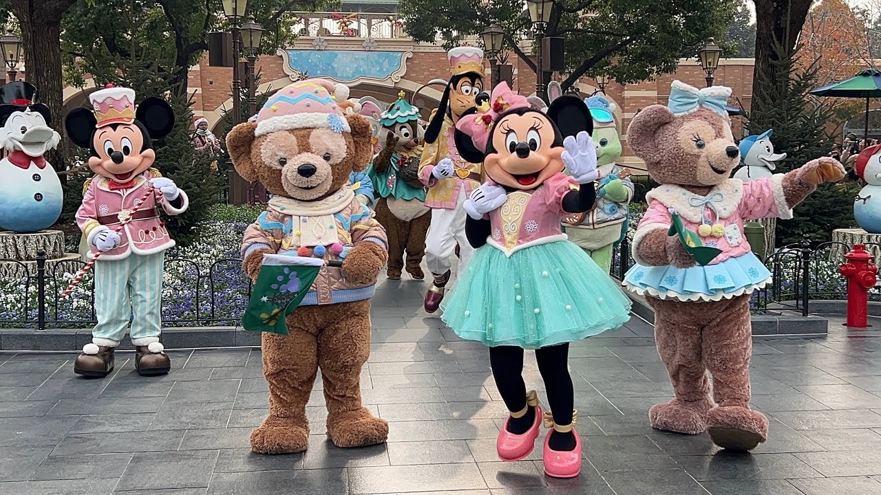 Happy Holidays, Mickey(with duffy)