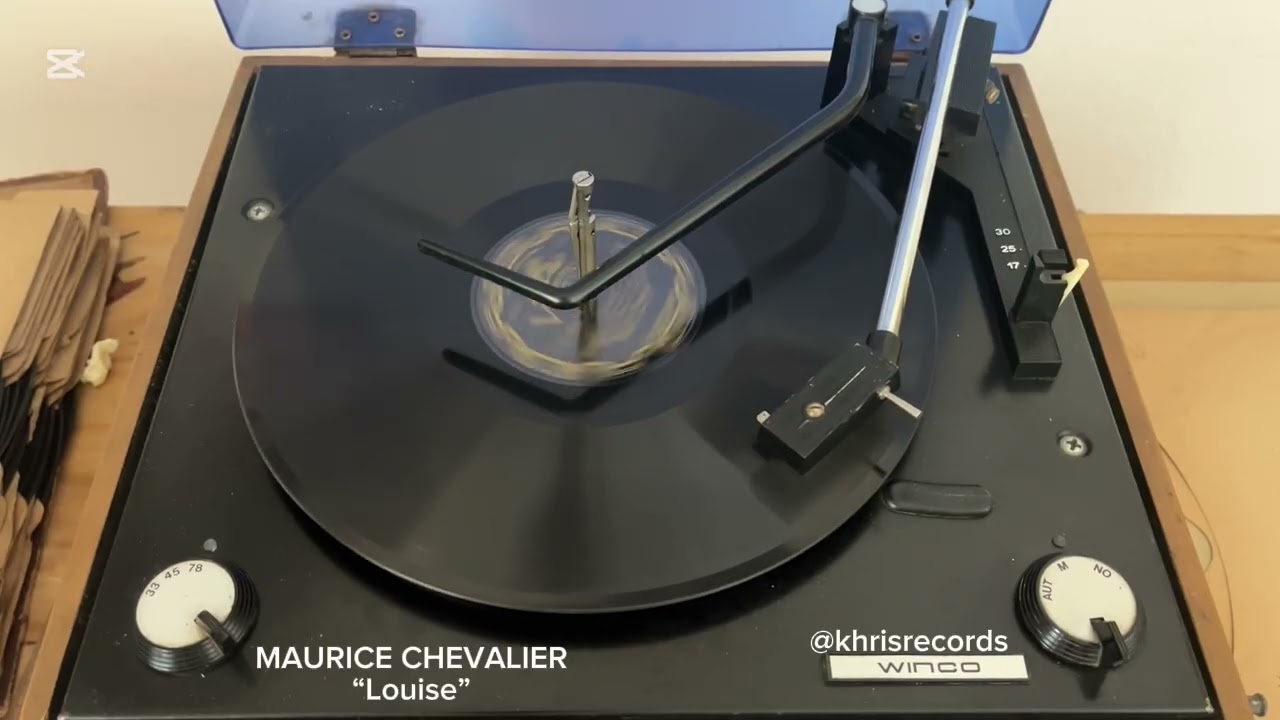MAURICE CHEVALIER 