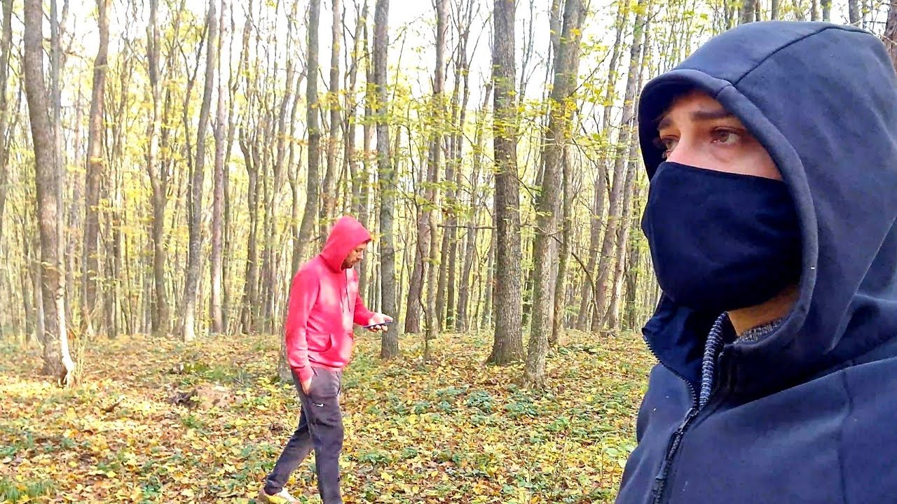 Nu este o gluma Cornel a disparut de la casuta din padure !