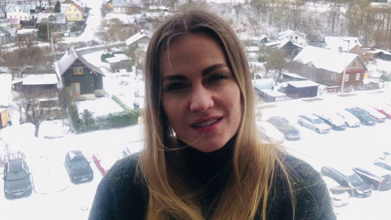 Jurga &Scaron;eduikytė  ir Gintaras &Scaron;matavičius &bdquo;Lipt stogais ir žiūrėt žemyn&ldquo;.