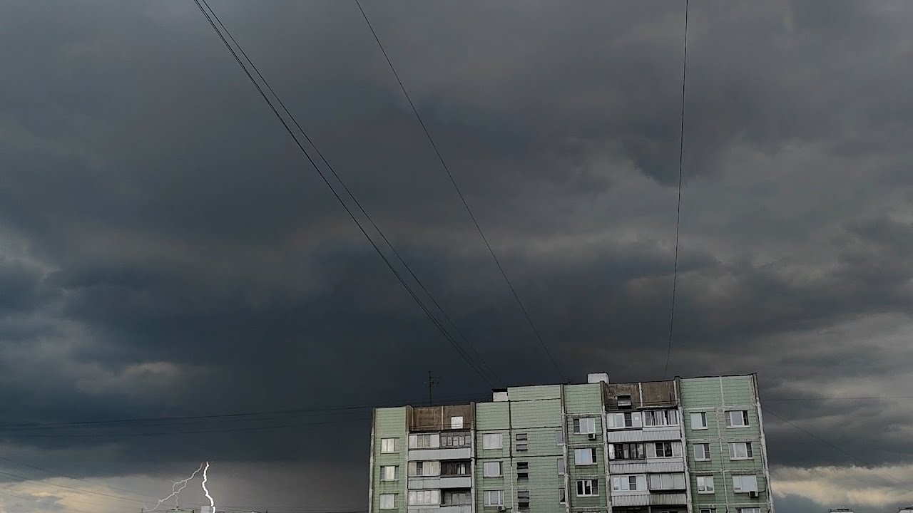 Гроза в Москве 6 июня 2024. Мощнейший гром. Crazy thunderstorm in  Moscow.