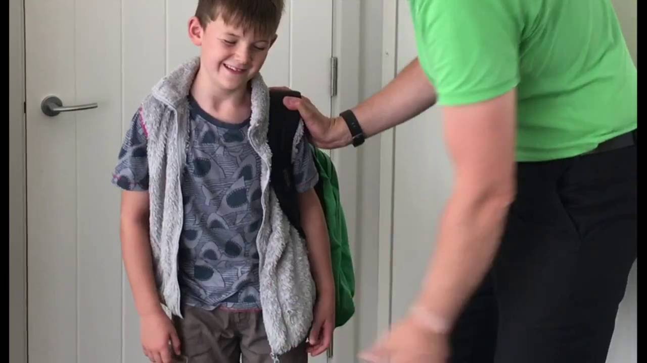 School backpack check from Reflex Spinal Health - Avoid Back Pain in Children