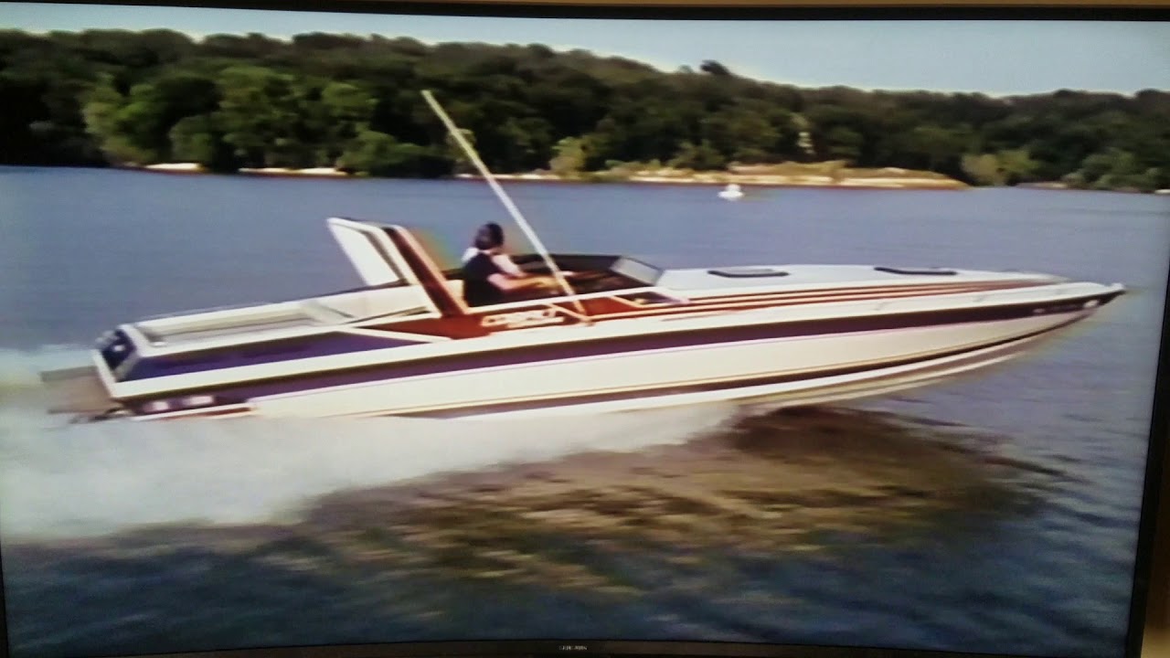 What makes a COBALT BOAT