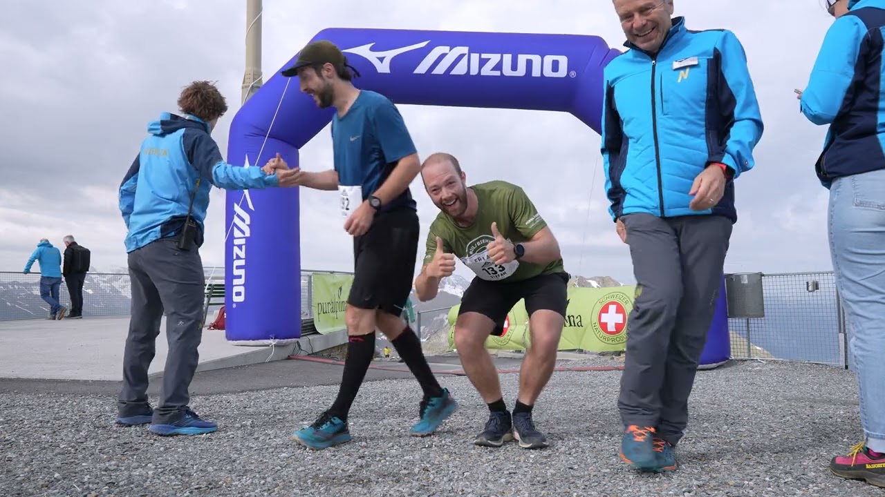 Niesen Treppenlauf 2024: Zieleinlauf