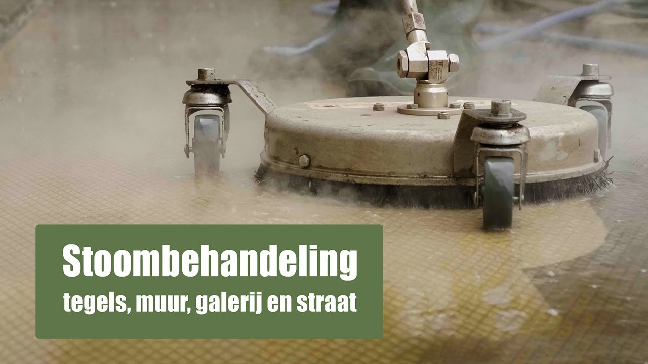 Stoombehandeling voor schoonmaken van tegels, muur, galerij en straat