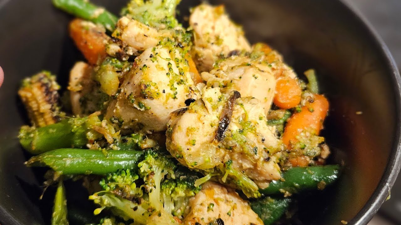 EASY weeknight Chicken Stir Fry recipe 