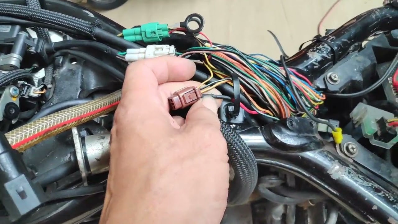 Starts then stall I'm trying to figure out on my Suzuki boulevard. Looking into all these sensors..