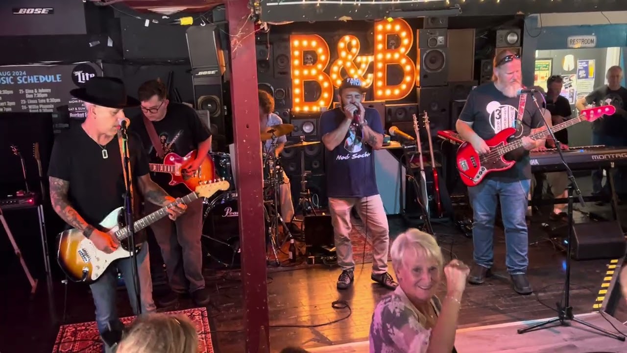 2-CFG & The Family featuring Doug Hart and Ricky Nye/“La Grange)