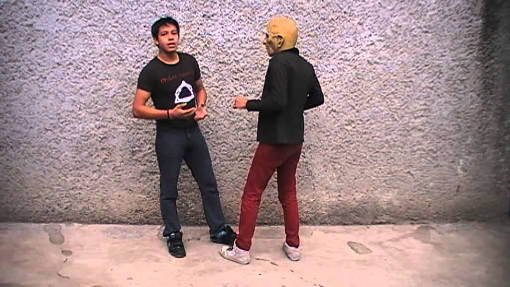 como derribar a un oponente / como tirar al piso a un oponente