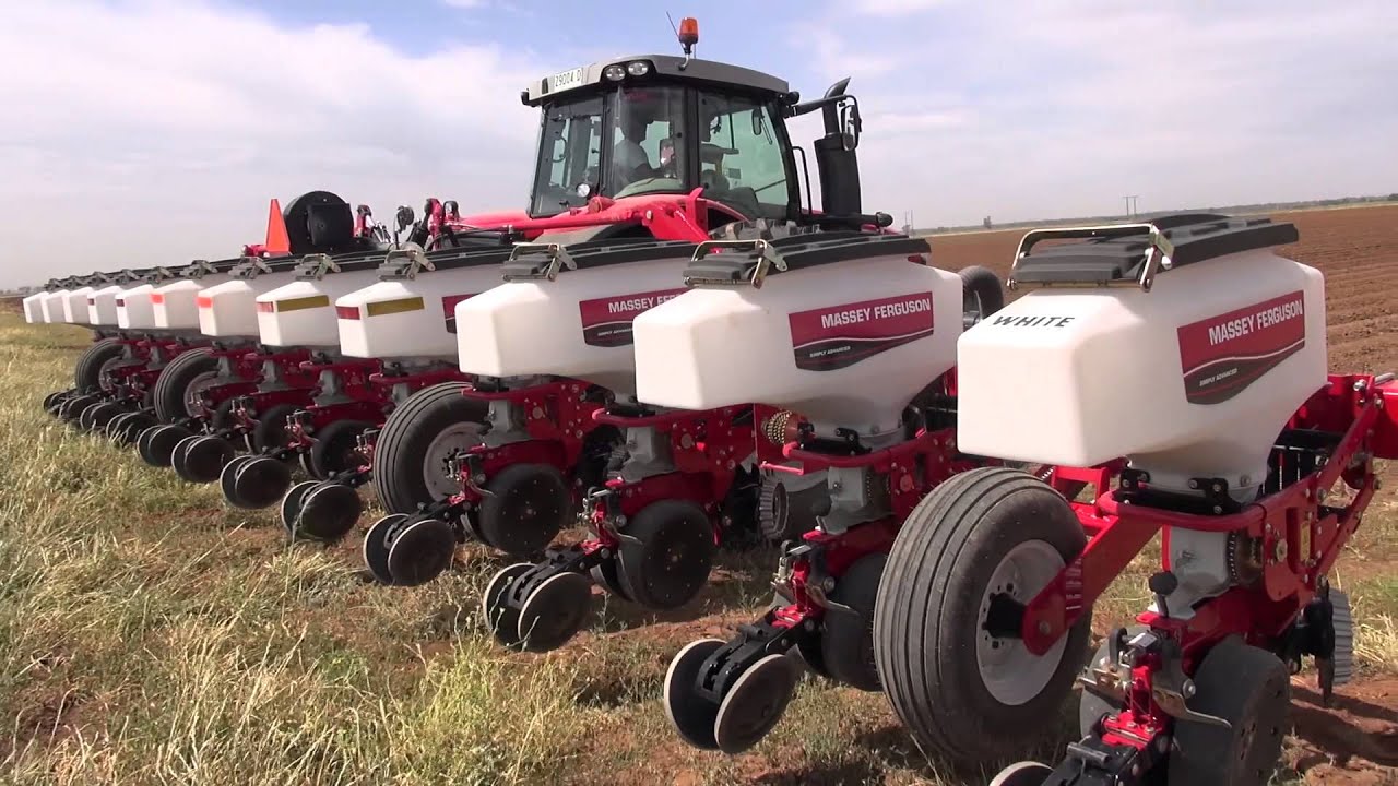 Massey Ferguson 8000 Series Precision Planter Walk-around