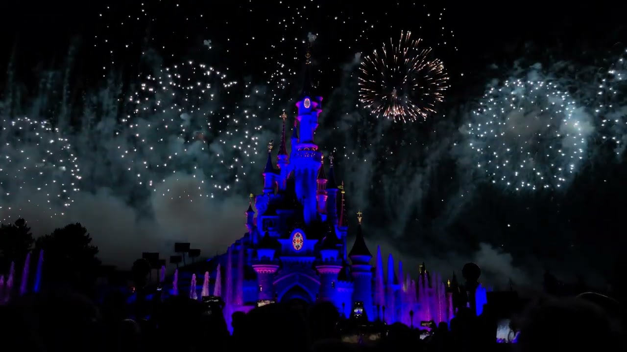Disneyland Paris 🎆  Feux d'artifice du 14 juillet 2024 🇨🇵 4K HDR