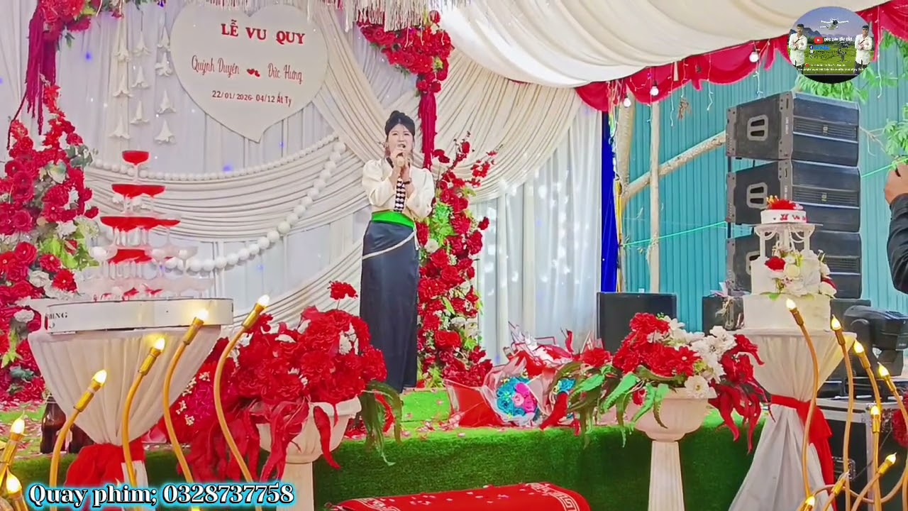 Em gái vừa xinh gái vừa hát hay làm cả lễ vu quy ngỡ ngàng...