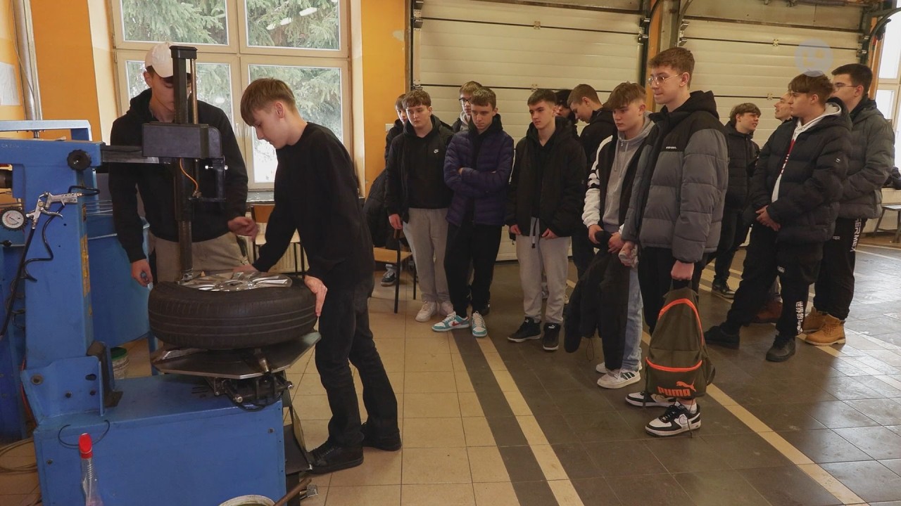 Samochodówka otworzyła pracownie dla ósmoklasistów | LOKALNA.TV
